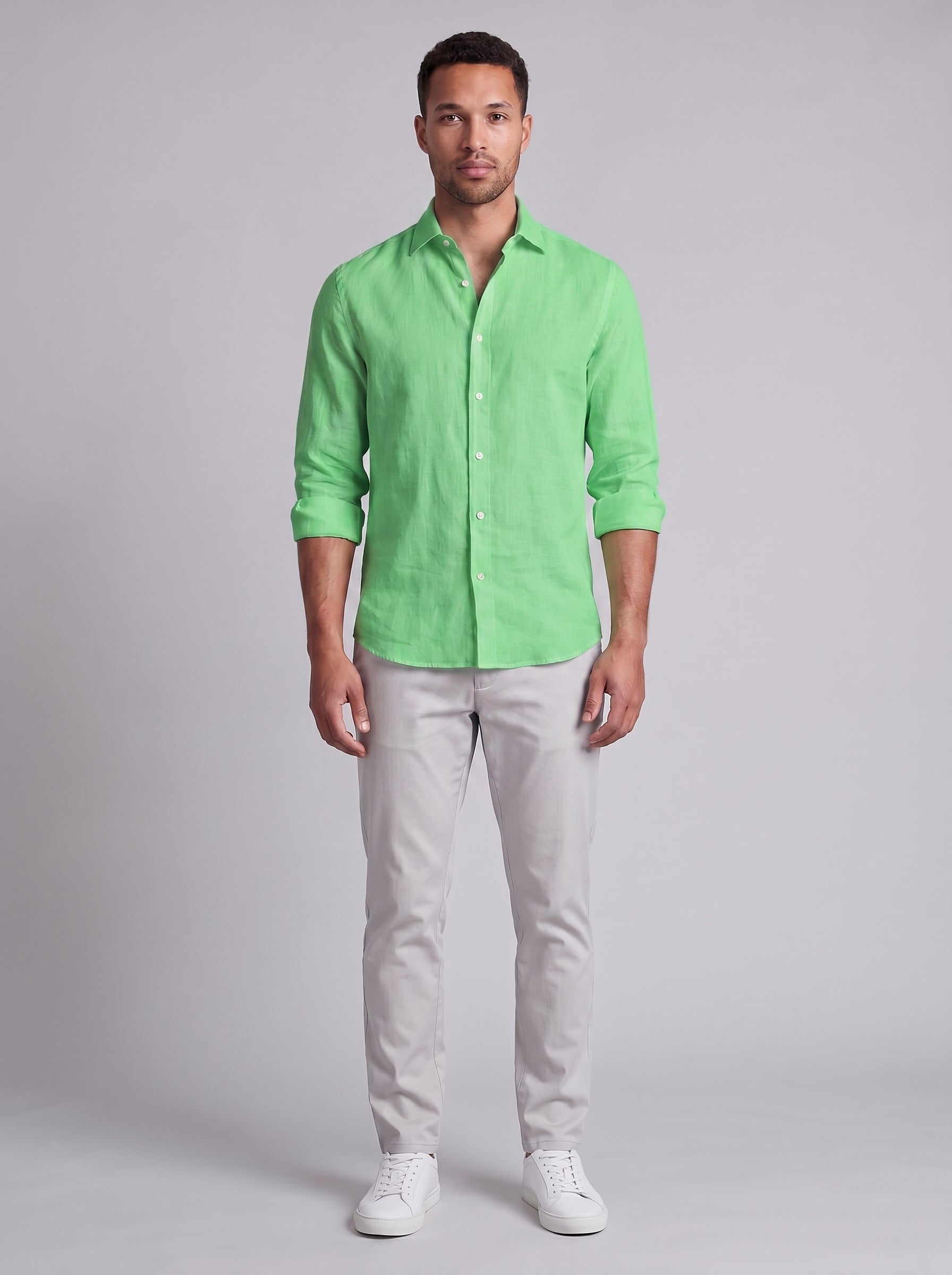 Stefan | Slim Fit Long Sleeve Button Up Collared Dress Shirt