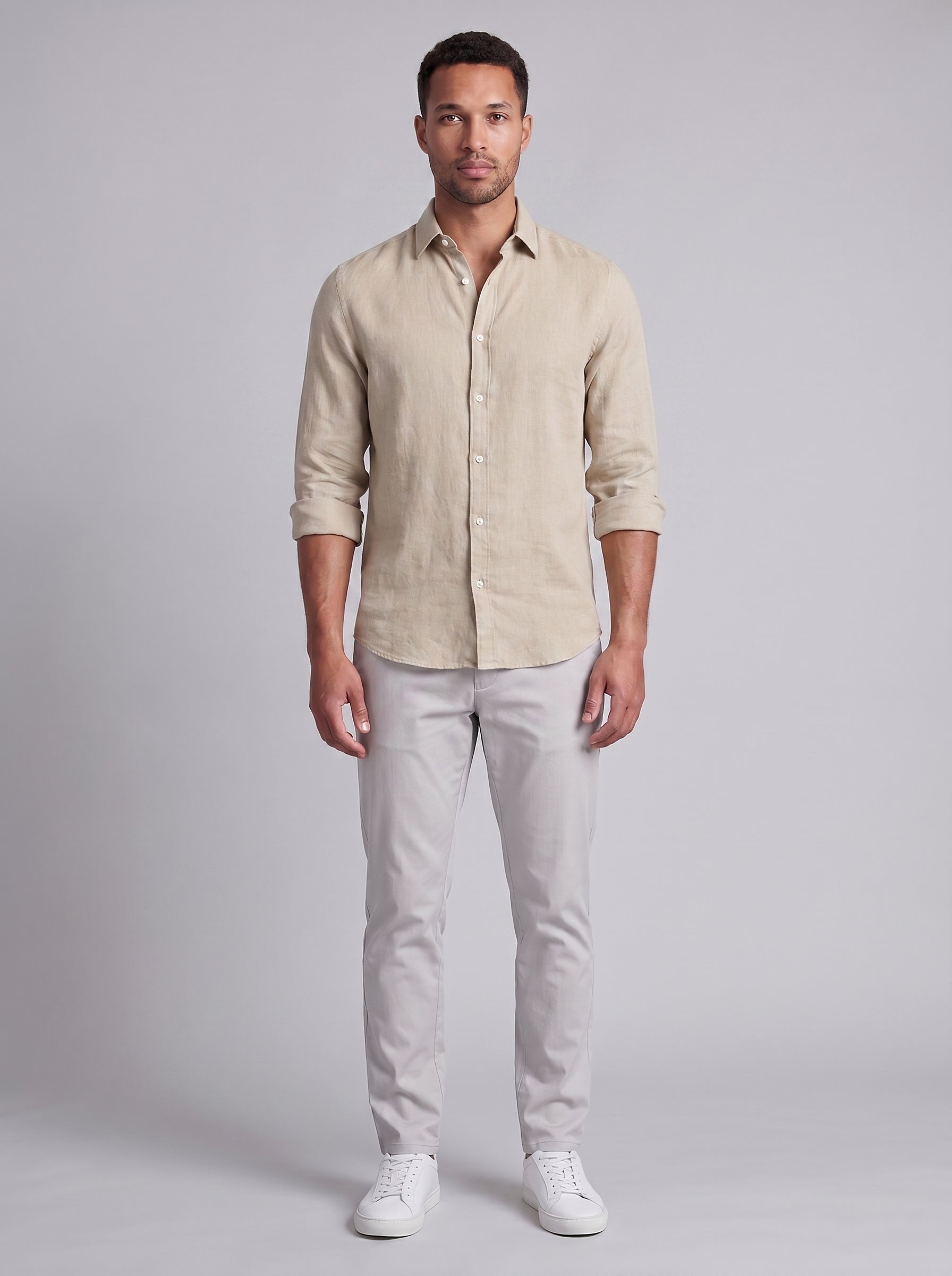 Stefan | Slim Fit Long Sleeve Button Up Collared Dress Shirt